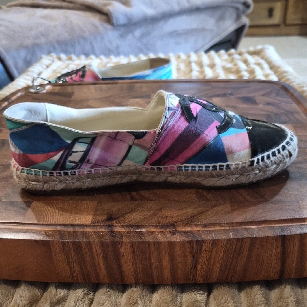 CHANEL Multicolor Canvas Espadrilles with Black Patent Toe - Picture 6 of 15